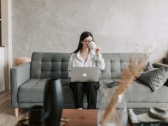 Akıllı Ev Teknolojileri İncelemesi: Ev Otomasyon Sistemleri akilli ev teknolojileri incelemesi ev otomasyon sistemleri