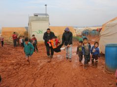 Çocuk Bakımında Güvenli Oyun Alanı Oluşturmanın Önemi cocuk bakiminda guvenli oyun alani olusturmanin onemi