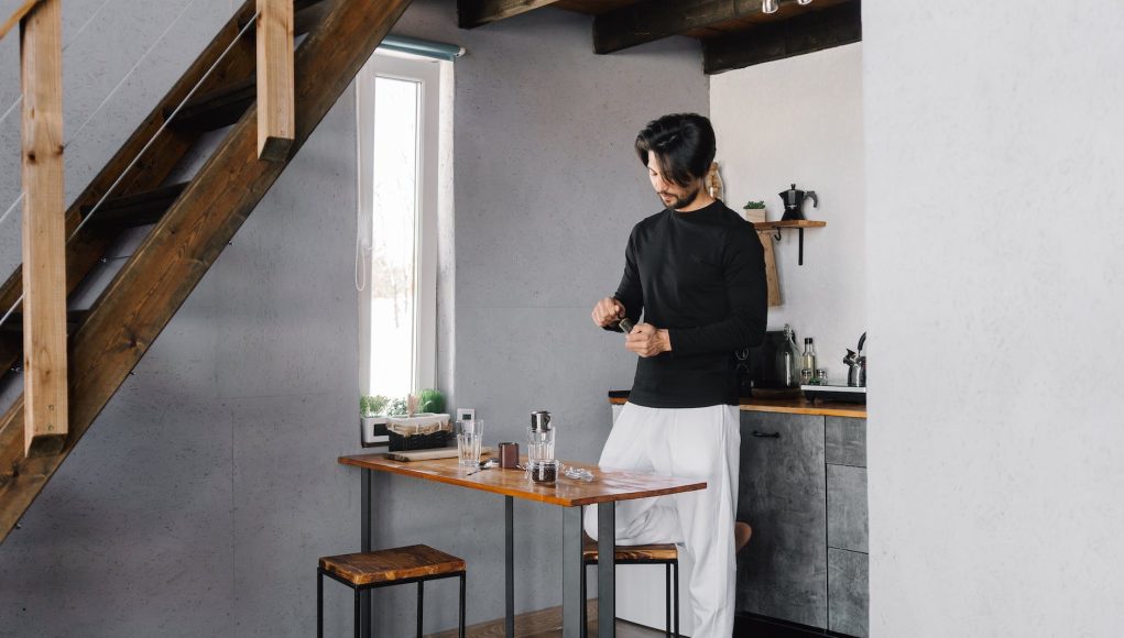 meditasyonun stres ve kaygi uzerindeki olumlu etkileri